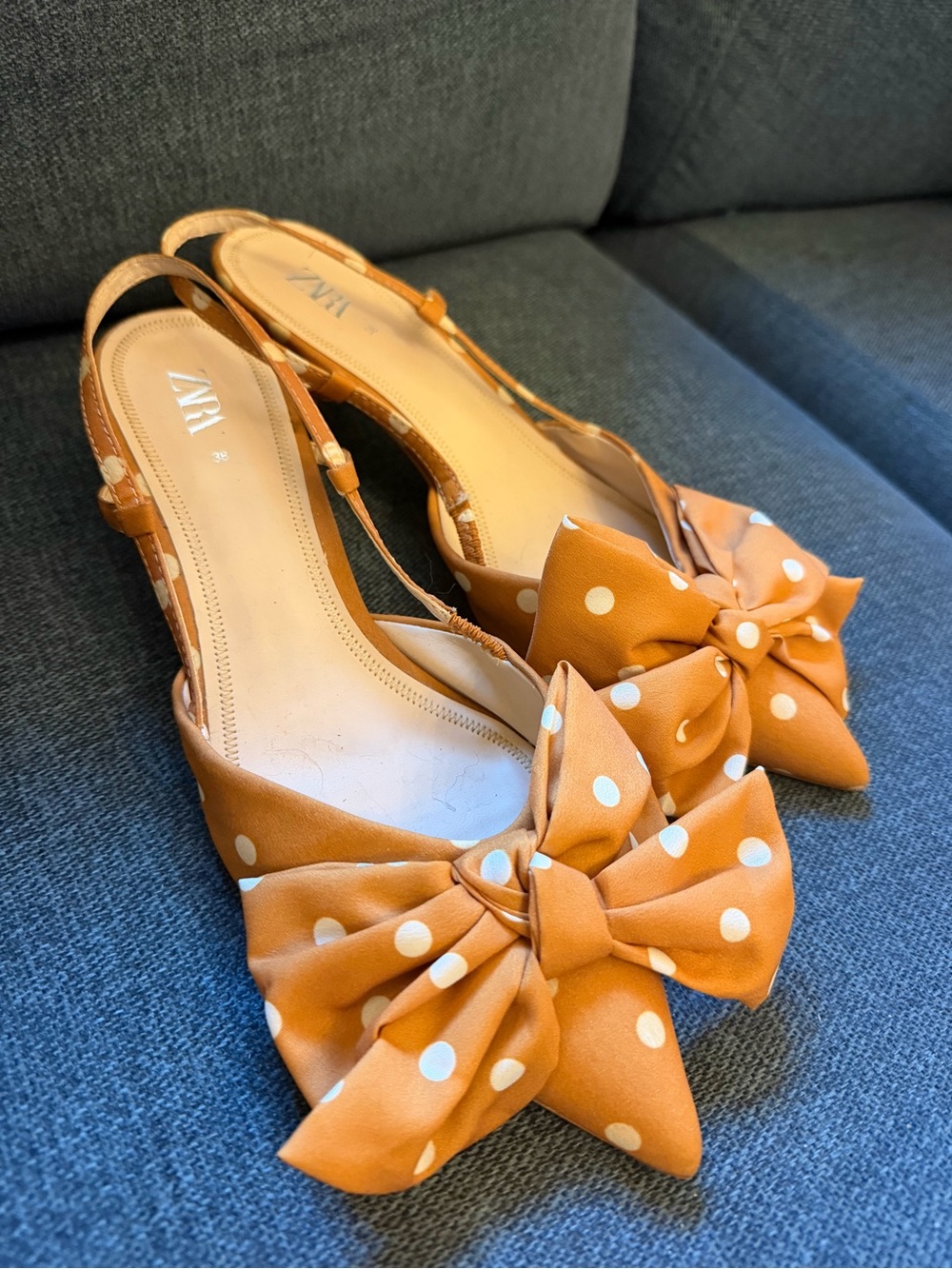 ZARA Polka Dot Bow Slingback Flats in Orange